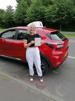 Natasha Caldow from Kilmarnock passed her driving test at Irvine Driving Test Centre with only ONE FAULT!Natasha has proved to be a very competent and capable driver so her well deserved teat pass today came as no surprise to me at all. Even a tricky test route up through Kilwinning didn´t cause Natasha any problems. What a result!